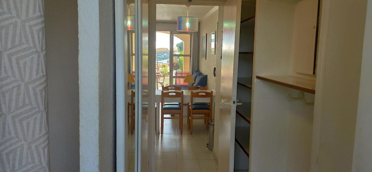 Cap Esterel T2 1ch 4-5p Rez-de-Jardin Vue Mer, Piscine, Parking et Ménage inclus, WIFI gratuit Saint-Raphaël Esterno foto